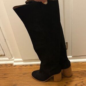 Black Knee-High Women's Boots
